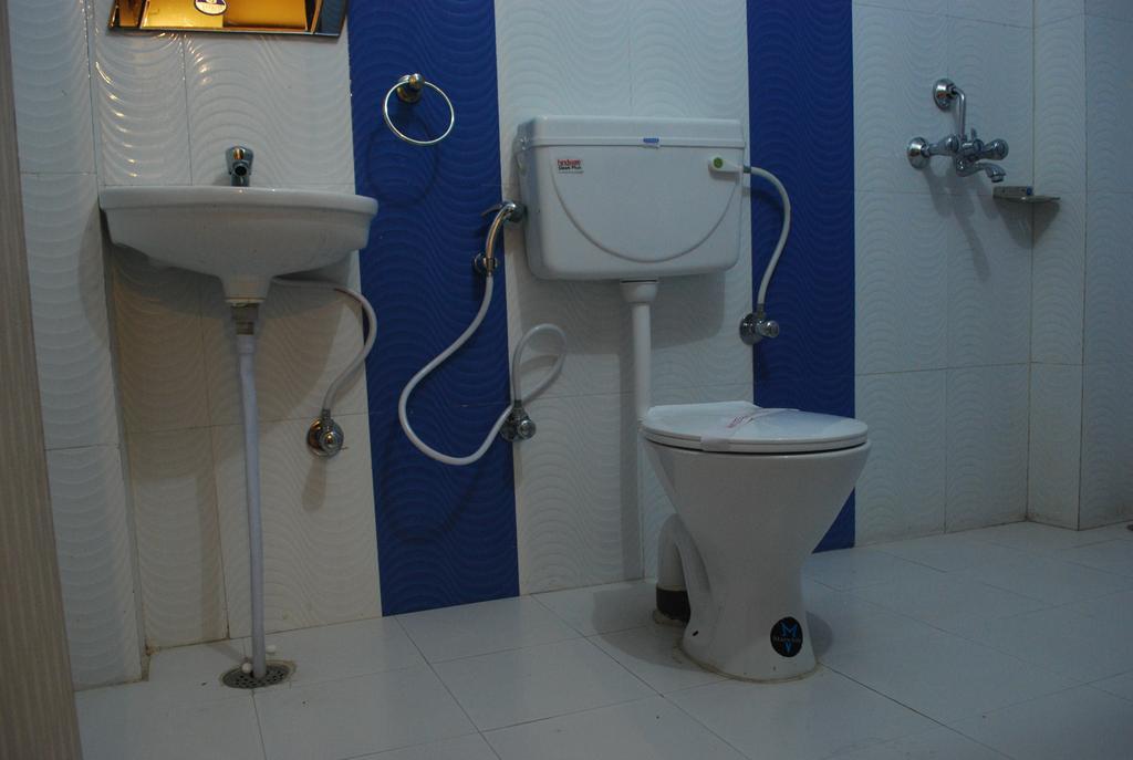 מלון פושקאר Collection O Royal Plaza מראה חיצוני תמונה